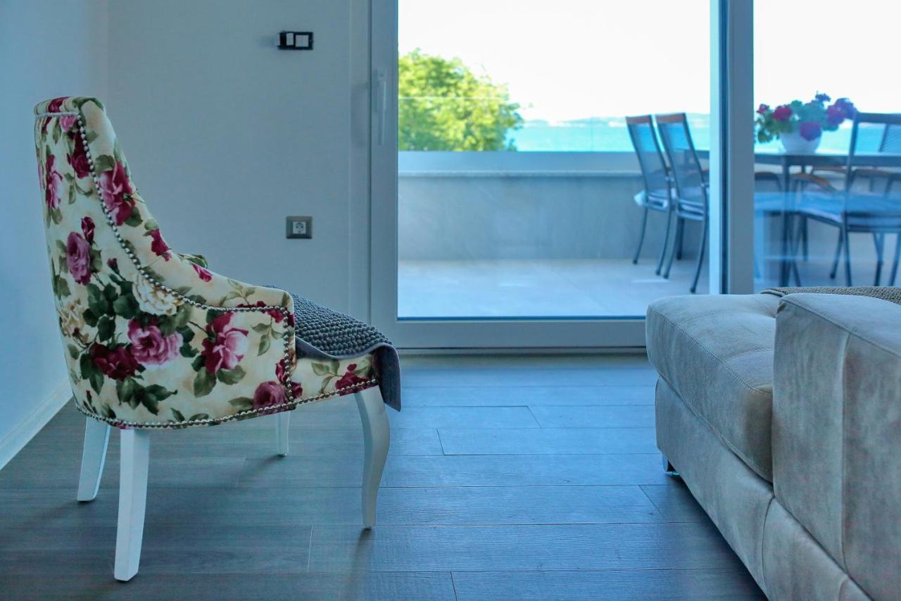Apartmani Marina S Pogledom, Sukošan Exterior foto